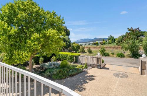 Merriang Maison | Buffalo River Retreat