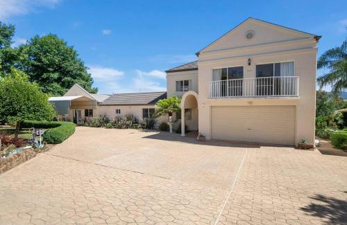 Merriang Maison | Buffalo River Retreat