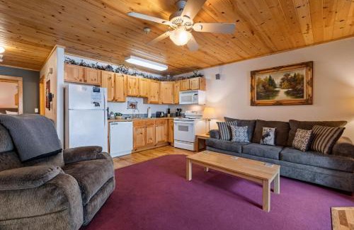 Fall River Estates Appartement | Bugle Pointe B10 by Estes Park Condos