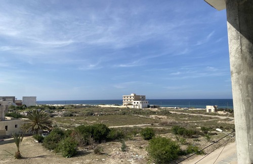 Sidi Abdelhamid Appartement | Construit en 2024, Vue sur mer
