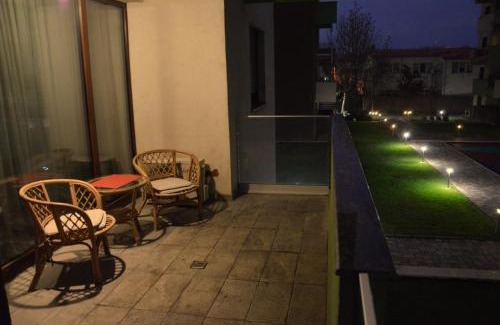 Craiova Appartement | Bujorului Residence - 2Br Apartament Central