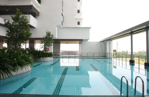 Bukit Indah Appartement | [Bukit Indah] Aeon Jusco près de Tuas Wifi 4-5 personnes