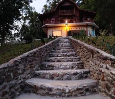 Bohorok Maison | Bukit Lawang Batu Kapal Rimba House
