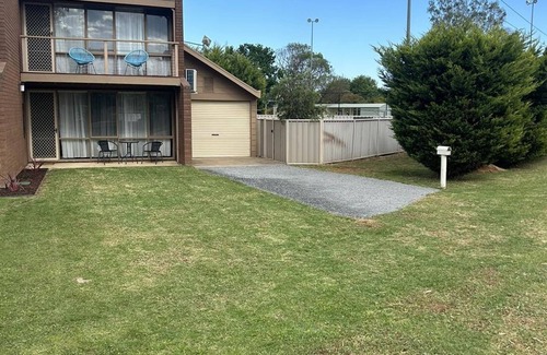 Indigo Shire Maison | Bundalong Villa on Francis Elliot