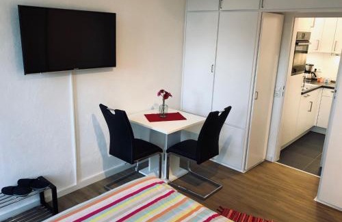 Wolfsburg Appartement | Bungalow am Stadtwald, 24h Check-in