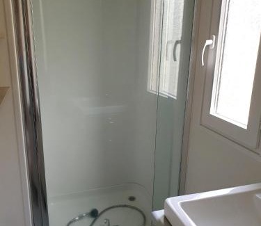 Saint-Jean-du-Gard Maison | Bungalow charmant à Saint-Jean-du-Gard avec piscine partagée