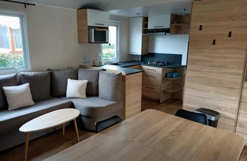 Condrieu Maison | Bungalow confortable à Condrieu avec piscine