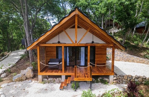 Playa Naranjo Maison | Bungalow description