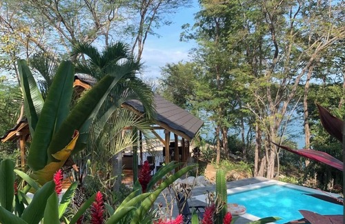Playa Naranjo Maison | Bungalow description