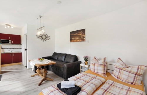 Nordhausen Maison | Bungalow 'Ferienhaus Sonne' avec terrasse privée, jardin partagé et Wi-Fi