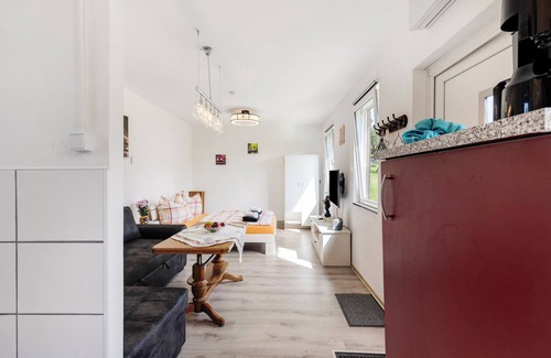 Nordhausen Maison | Bungalow 'Ferienhaus Sonne' avec terrasse privée, jardin partagé et Wi-Fi