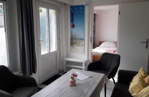 Neubukow Maison | Bungalow in Neubukow mit Terrasse und Garten