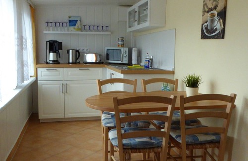 Zweedorf Maison | Bungalow א Zweedorf avec pelouse pour bronzer