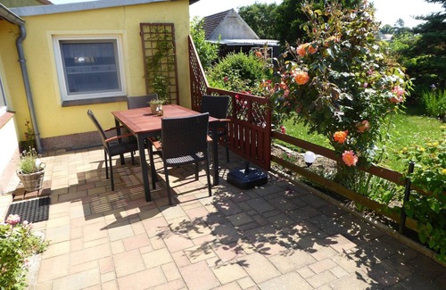 Zweedorf Maison | Bungalow א Zweedorf avec pelouse pour bronzer