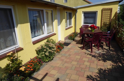 Zweedorf Maison | Bungalow א Zweedorf avec pelouse pour bronzer