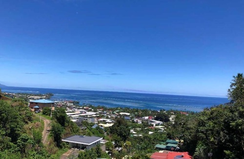 Arue Maison | Bungalow Kahaia avec Vue Panoramique sur l'Océan - Bounty Lodge Tahiti