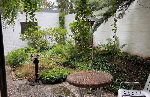 Grafenau Maison | Bungalow near Mercedes and American facilities.Quiet neighbourhood
