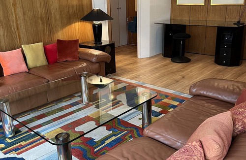 Grafenau Maison | Bungalow near Mercedes and American facilities.Quiet neighbourhood