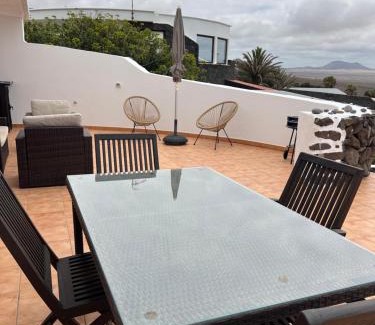 Urbanizacion Famara Maison | Bungalow Sol