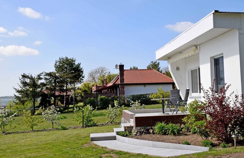 Altefaehr Maison | Bungalow "Sundblick" avec vue sur la mer, terrasse privée et Wi-Fi