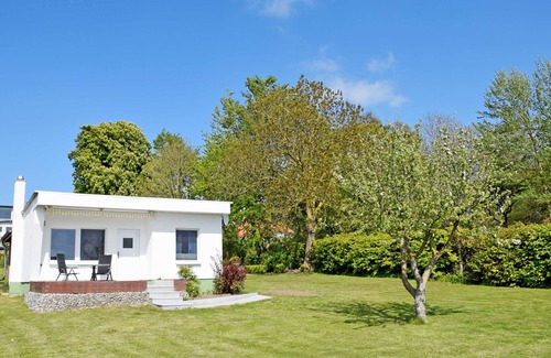 Altefaehr Maison | Bungalow "Sundblick" avec vue sur la mer, terrasse privée et Wi-Fi