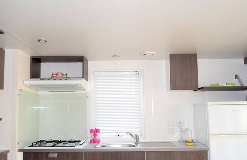 Albufeira Maison | Bungalow with pool, gardens and lake.