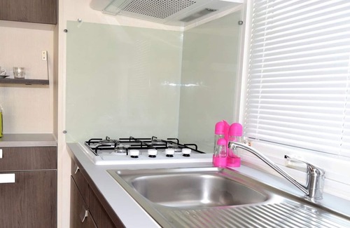 Albufeira Maison | Bungalow with pool, gardens and lake.