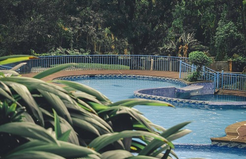 Escuintla Maison | Bungalow con Piscina en la Naturaleza