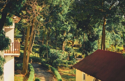 Escuintla Maison | Bungalow con Piscina en la Naturaleza