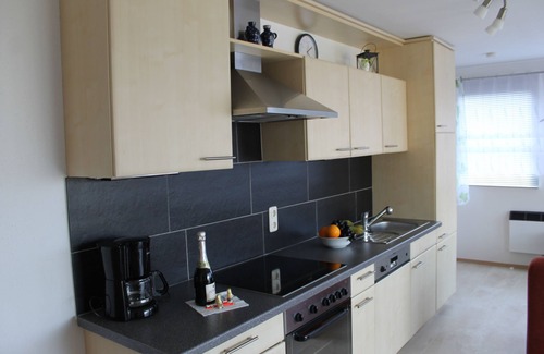 Lichtenwalde Maison | bungalow with wintergarden, terrace, barbeque area, parking space, pet welcome