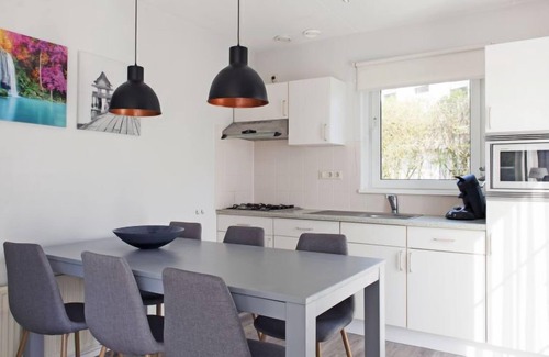 Eernewoude Maison | Bungalowpark It Wiid by Interhome
