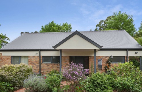 Croydon Villa | Bungunyah Apartments: Margriet
