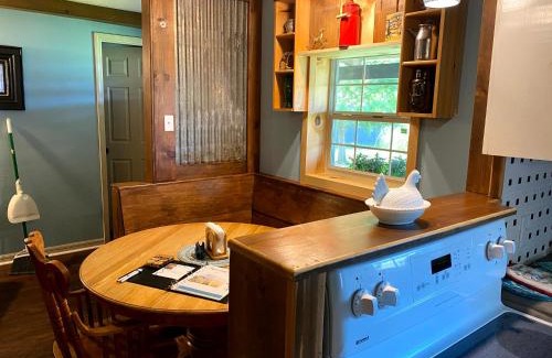 Lake City Maison | Bunkhouse Farm Stay
