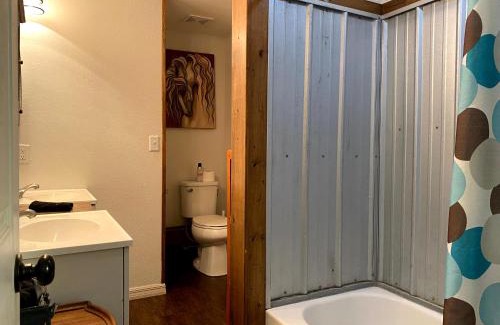 Lake City Maison | Bunkhouse Farm Stay