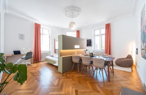 Bamberg Appartement | Bunter Hund Apartments - Balkon, Zentral, Geräumig