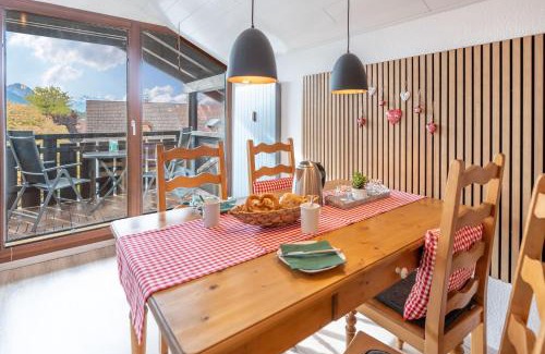 Burgberg Appartement | Burg-Berg-Blick