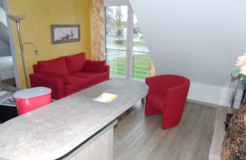 Kaschow Appartement | «Burg Rothenklempenow»: Appartement jusqu'à 3 personnes (avec lit supplémentaire)