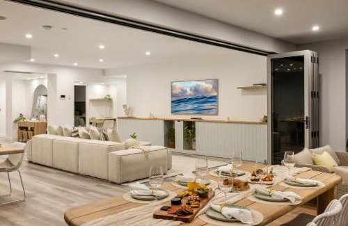 Burleigh Waters Maison | Burleigh Luxe Escape