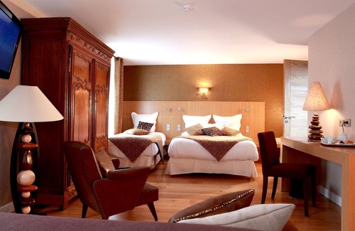 Rouvres-en-Xaintois Hôtel | Burnel et la Clé des Champs