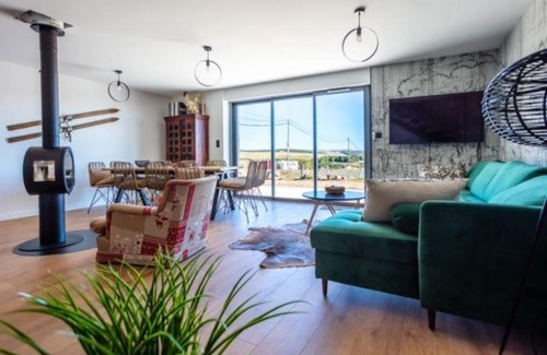 Saint-Chely-d'Aubrac Chalet De Ski | BURON FRANCk