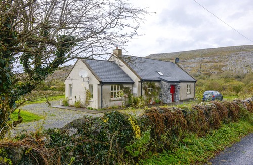 Murroogh Cottage | Luxueux chalet (avec wifi) à seulement 1 mile de la Wild Atlantic Way dans le Co. Clare