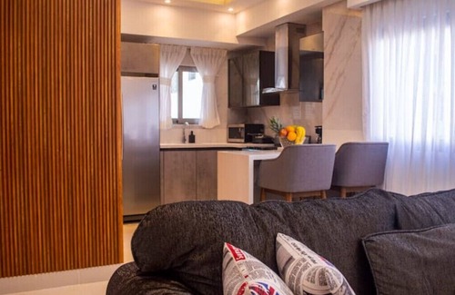 La Arboleda Appartement | Burungos Place @ Britney Tower IV C-5