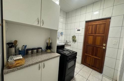 White River Chalet De Ski | Busa House Self Catering Guest house