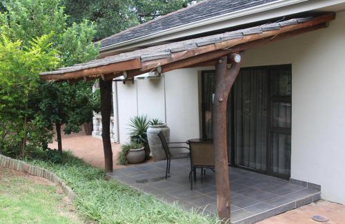 Modimolle Cabine | Bush Lovers Lodge