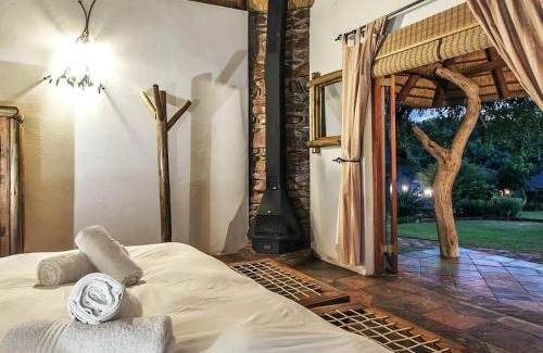 Lepele-Nkumpi Cabine | Bush Willow Lodge - Al Thandiwe