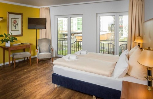 Fleischervorstadt Appartement | Business apartment 5 with kitchen & free parking - Business-Apartment 5