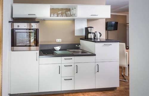 Fleischervorstadt Appartement | Business apartment 6 with kitchen & free parking - Business-Apartment 6