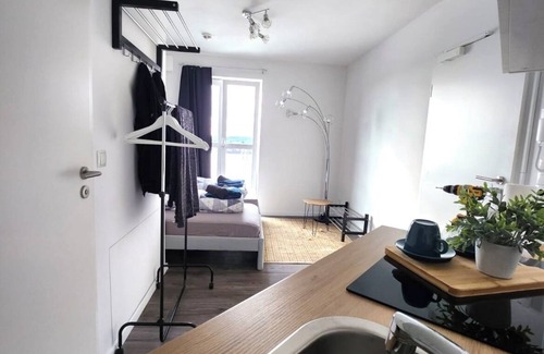 Neusaess Appartement | Business apartment with WIFI, elevator & free parking