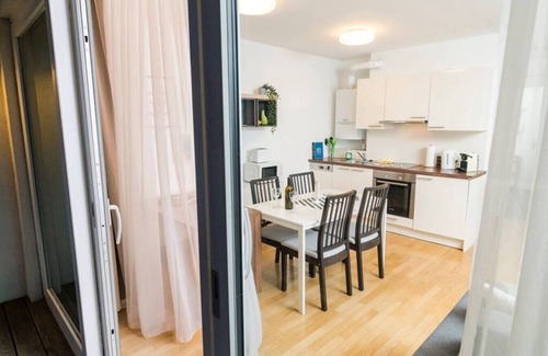 Schottenfeld Appartement | Business Balcony Apartment Neubau