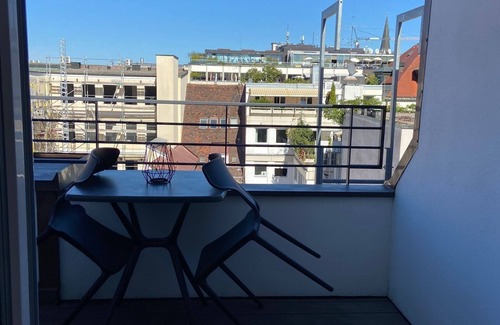 Kreuzviertel Appartement | Business Suite One löwengrube